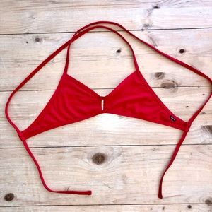 JOLYN RED VENT TOP